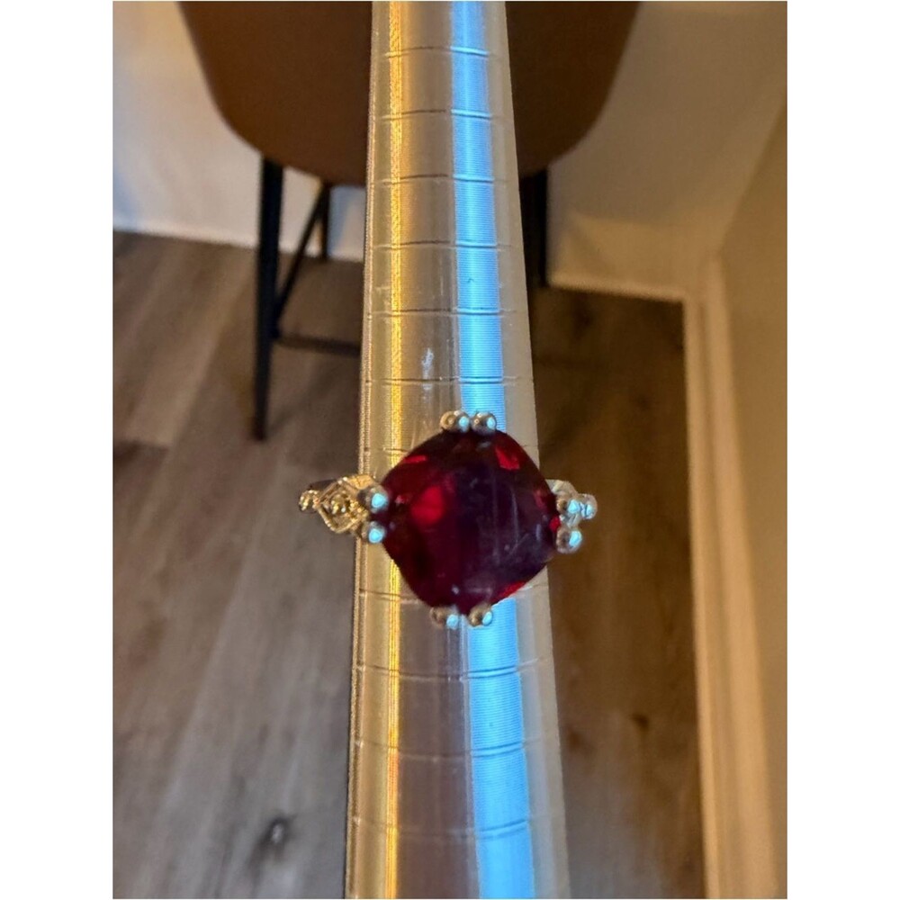 Red Faceted Statement Ring Size 5 Silver Tone Vintage Style Cocktail Ring
